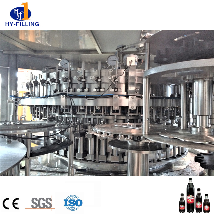 Machine de remplissage de boissons gazeuses Csd de boissons gazeuses de fournisseur d'usine à Zhangjiagang